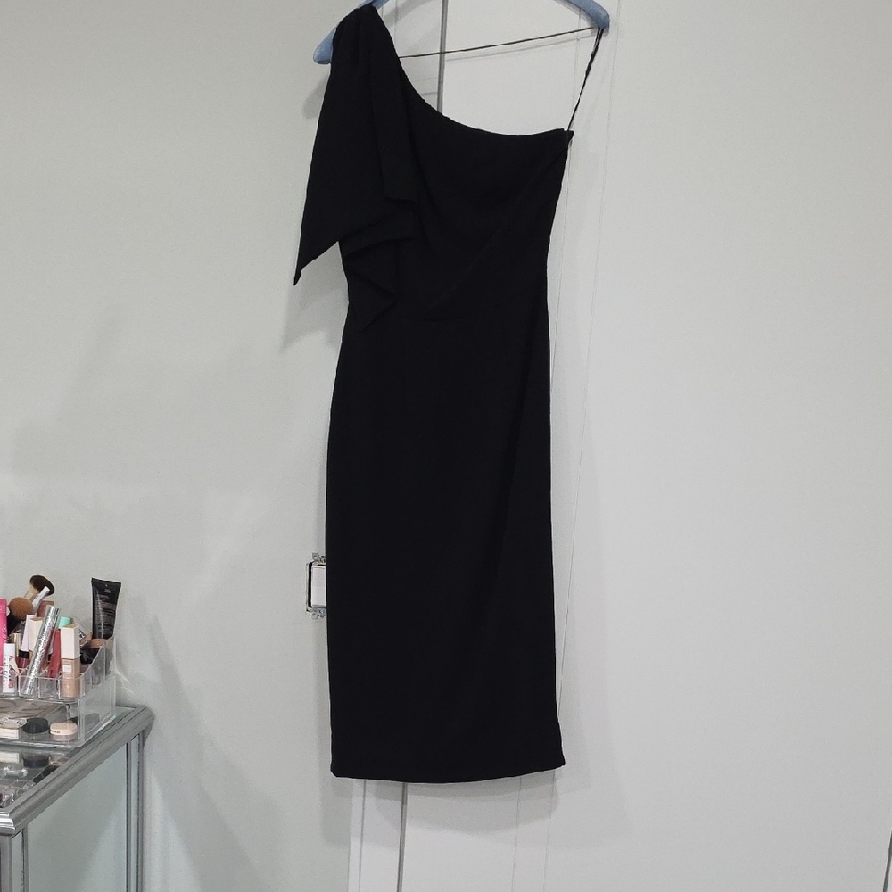 Dress the Population Black One-Shoulder Dress